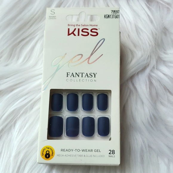 Kiss Makeup Fake Nails Kiss Gel Fantasy Blue Short Length Poshmark